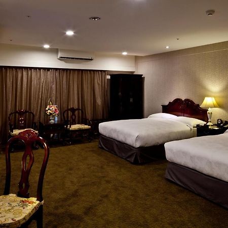 Royal Seasons Hotel Taichung‧Zhongkang מראה חיצוני תמונה