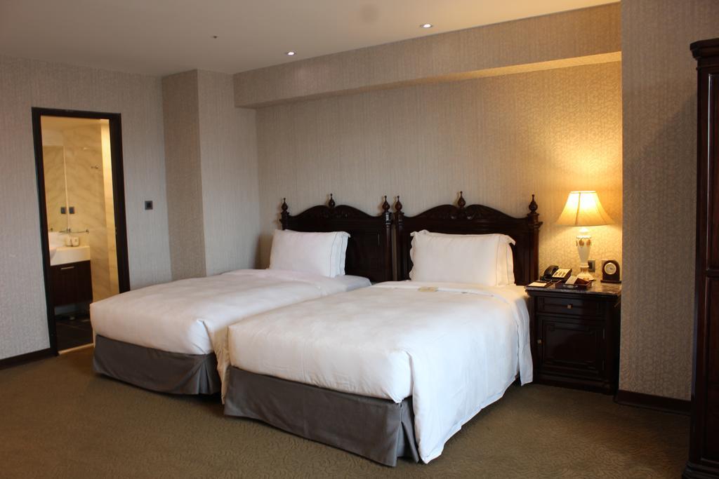Royal Seasons Hotel Taichung‧Zhongkang מראה חיצוני תמונה