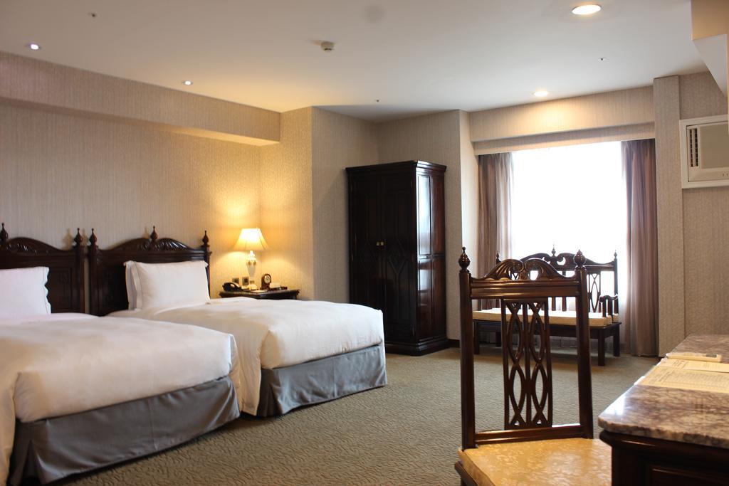 Royal Seasons Hotel Taichung‧Zhongkang מראה חיצוני תמונה