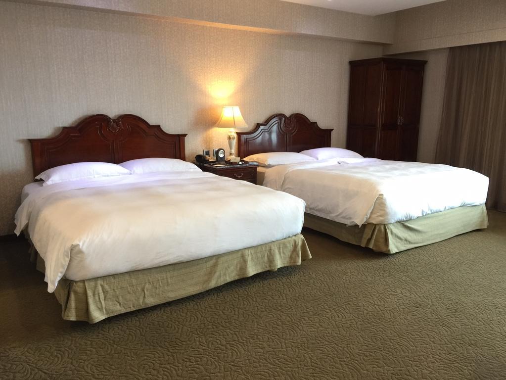 Royal Seasons Hotel Taichung‧Zhongkang מראה חיצוני תמונה