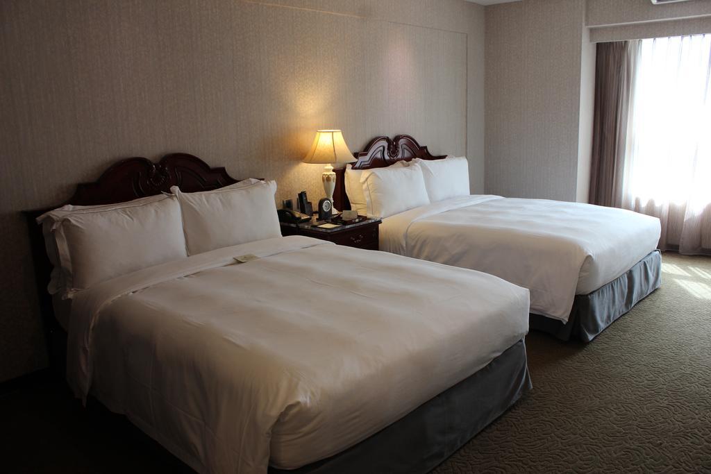Royal Seasons Hotel Taichung‧Zhongkang מראה חיצוני תמונה
